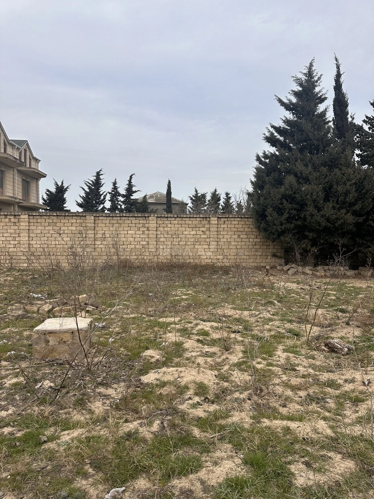 Satılır torpaq sahəsi 4 m²