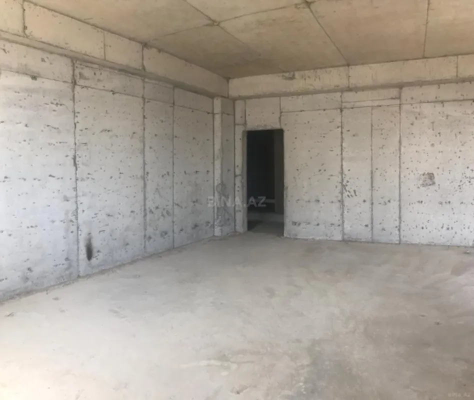 Satılır 2 otaqlı mənzil 70 m²