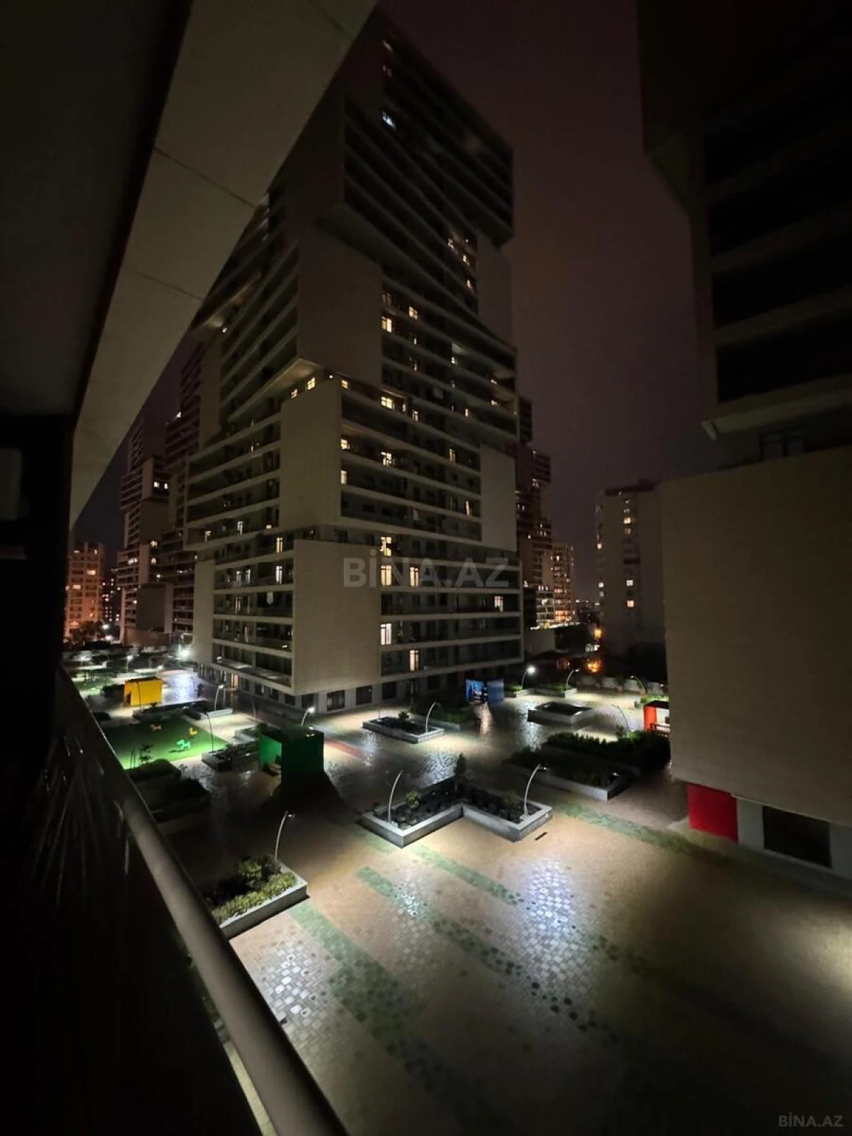 Kirayə verilir 3 otaqlı mənzil 110 m²