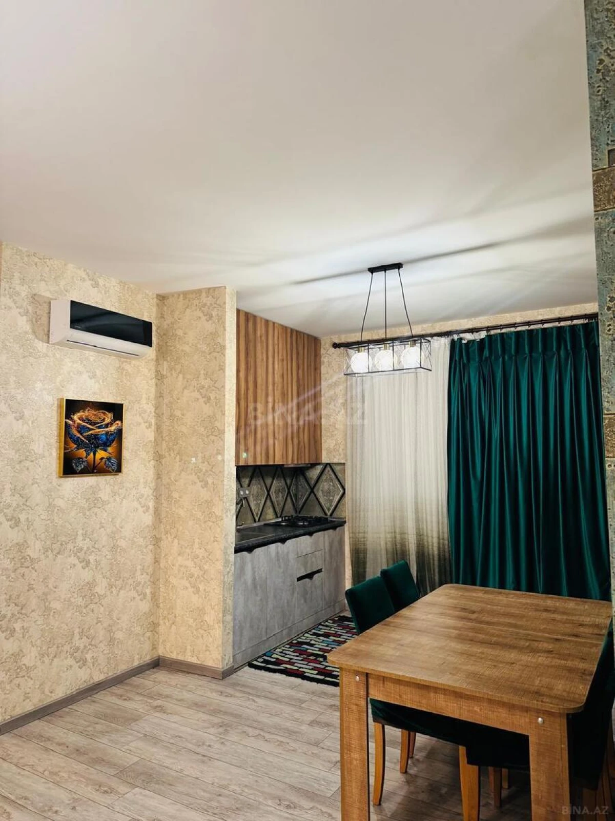 Kirayə verilir 3 otaqlı mənzil 110 m²
