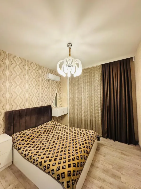 Kirayə verilir 3 otaqlı mənzil 110 m²