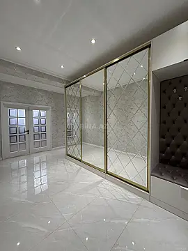 Satılır 3 otaqlı mənzil 130 m²