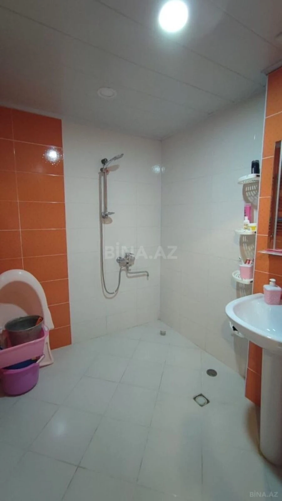 Satılır 3 otaqlı mənzil 110 m²