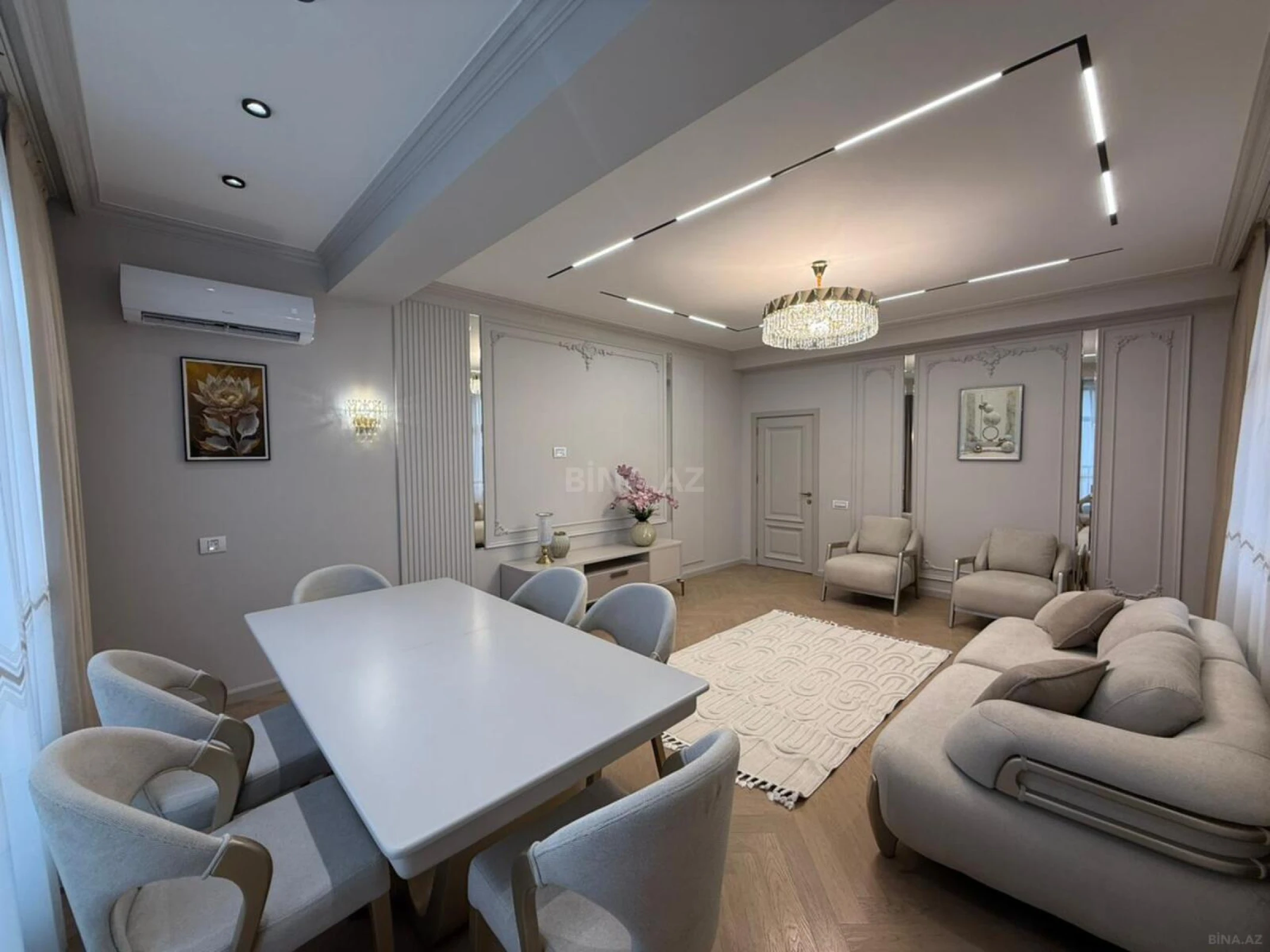 Satılır 3 otaqlı mənzil 118 m²