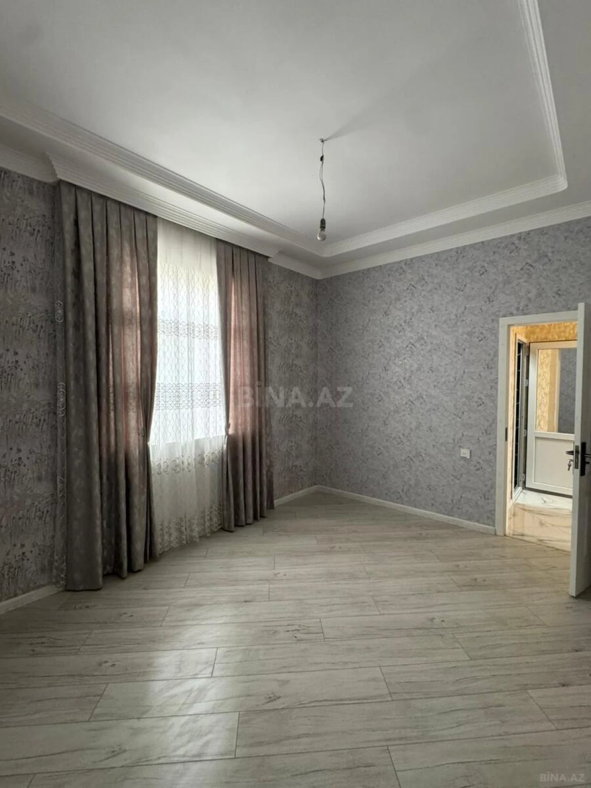 Satılır 4 otaqlı həyət evi 120 m²