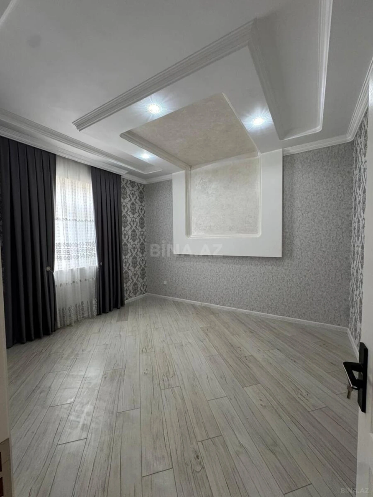 Satılır 4 otaqlı həyət evi 120 m²