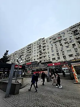 Satılır 3 otaqlı mənzil 80 m² — Bakı, Həzi Aslanov qəs. 3 otaq 80.00 m²