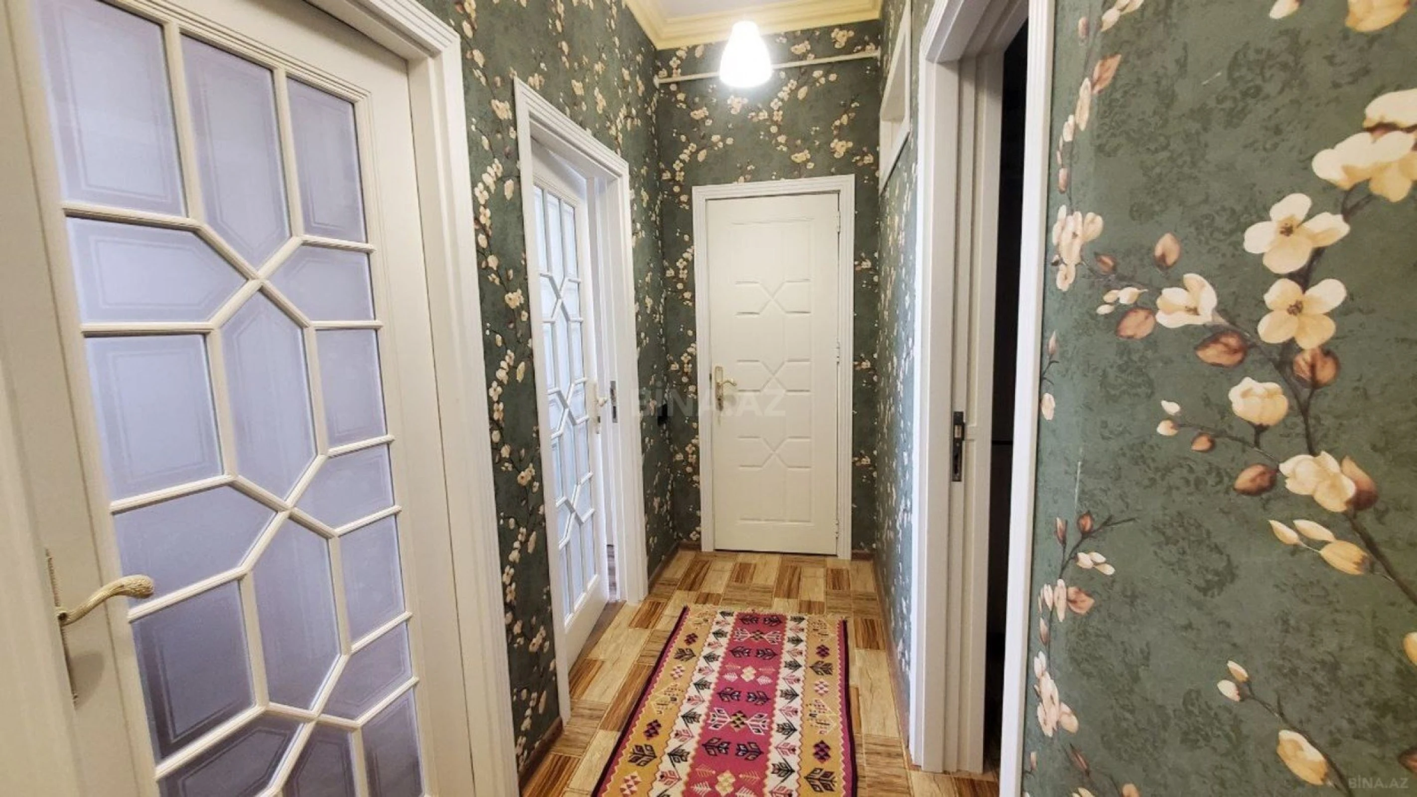 Satılır 2 otaqlı mənzil 64 m²