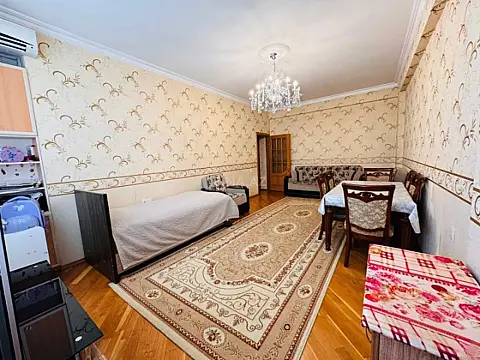Satılır 2 otaqlı mənzil 90 m²
