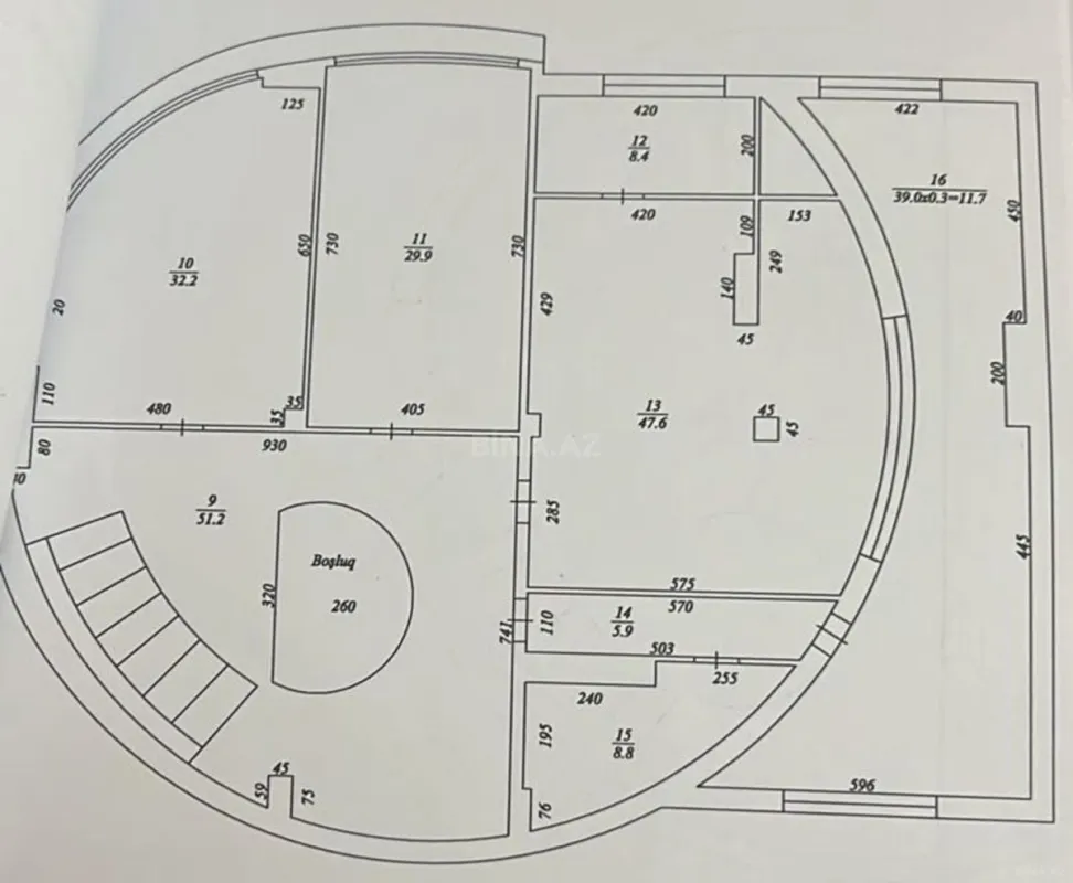 Satılır 7 otaqlı mənzil 800 m²