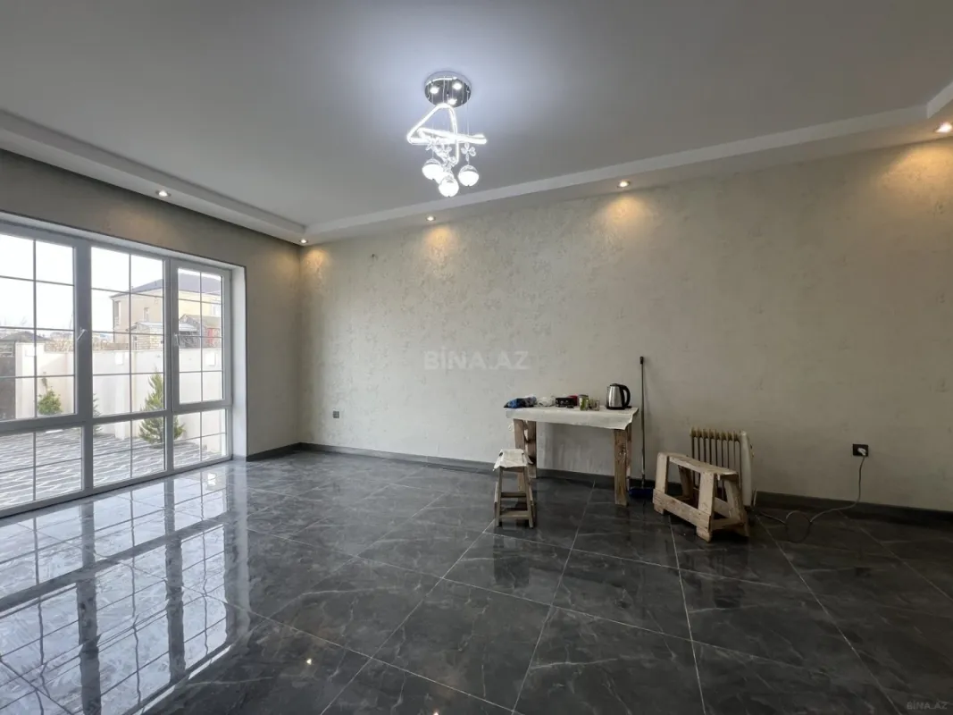 Satılır 4 otaqlı həyət evi 120 m²