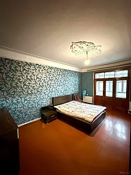 Satılır 3 otaqlı mənzil 85 m²