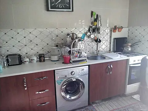 Satılır 3 otaqlı həyət evi 65 m²
