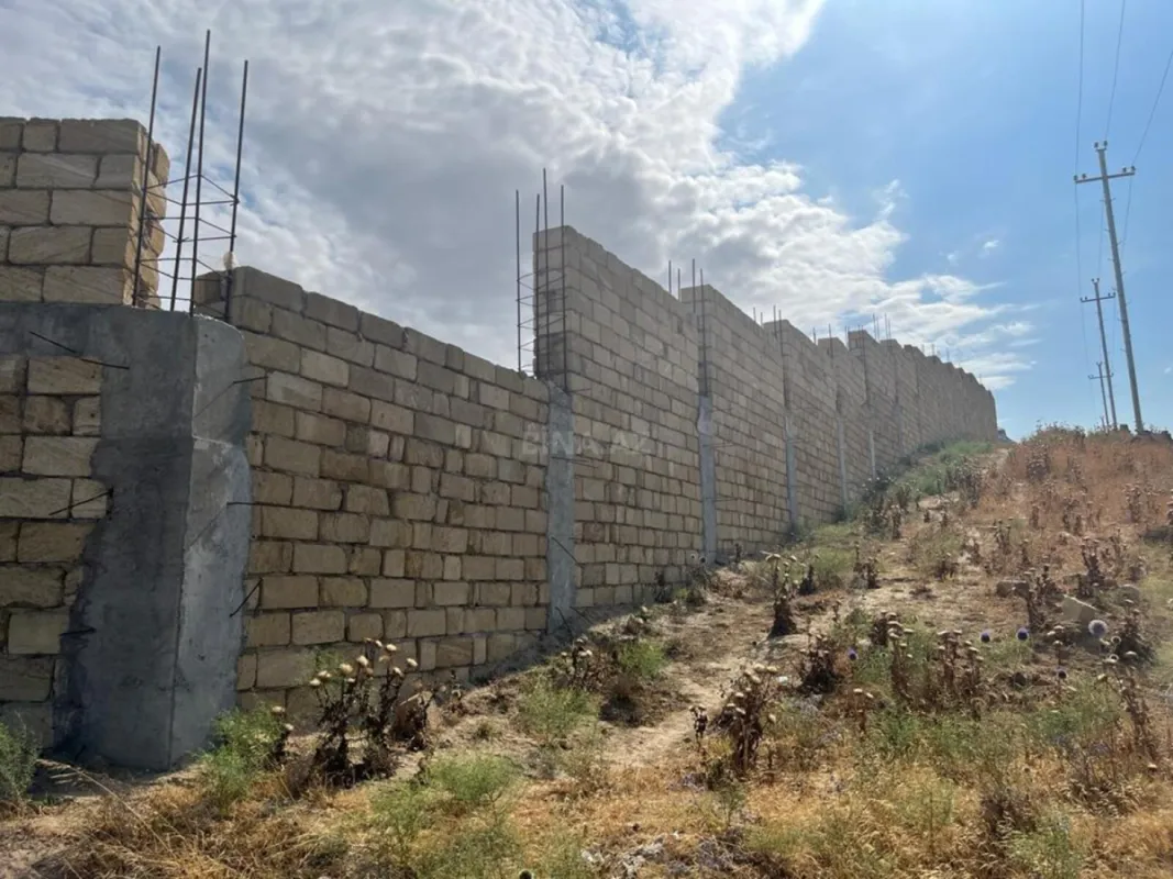 Satılır torpaq sahəsi 15 m²