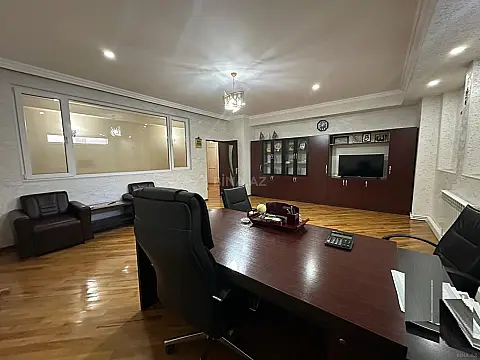 Satılır obyekt 100 m²