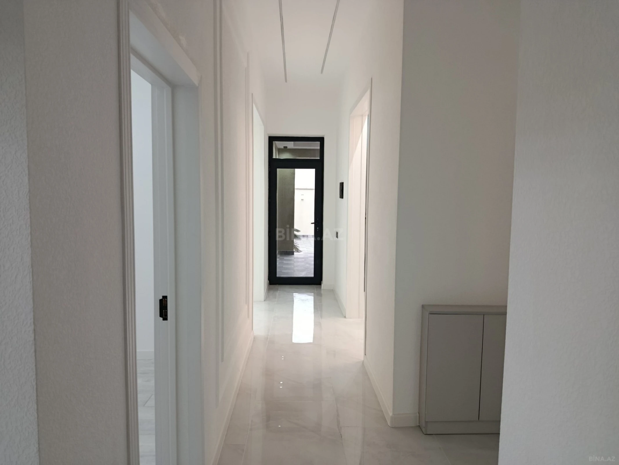 Satılır 4 otaqlı həyət evi 140 m²