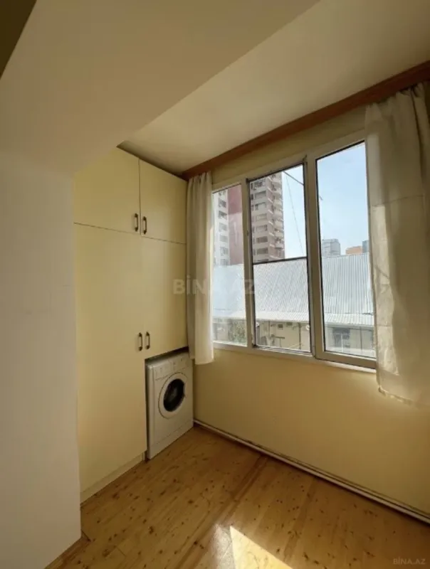 Satılır 2 otaqlı mənzil 45 m²