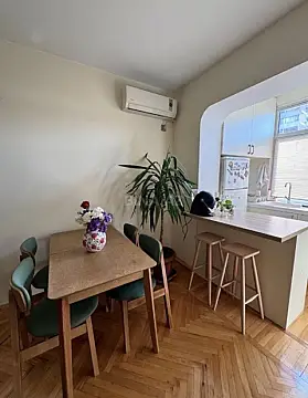 Satılır 2 otaqlı mənzil 45 m²