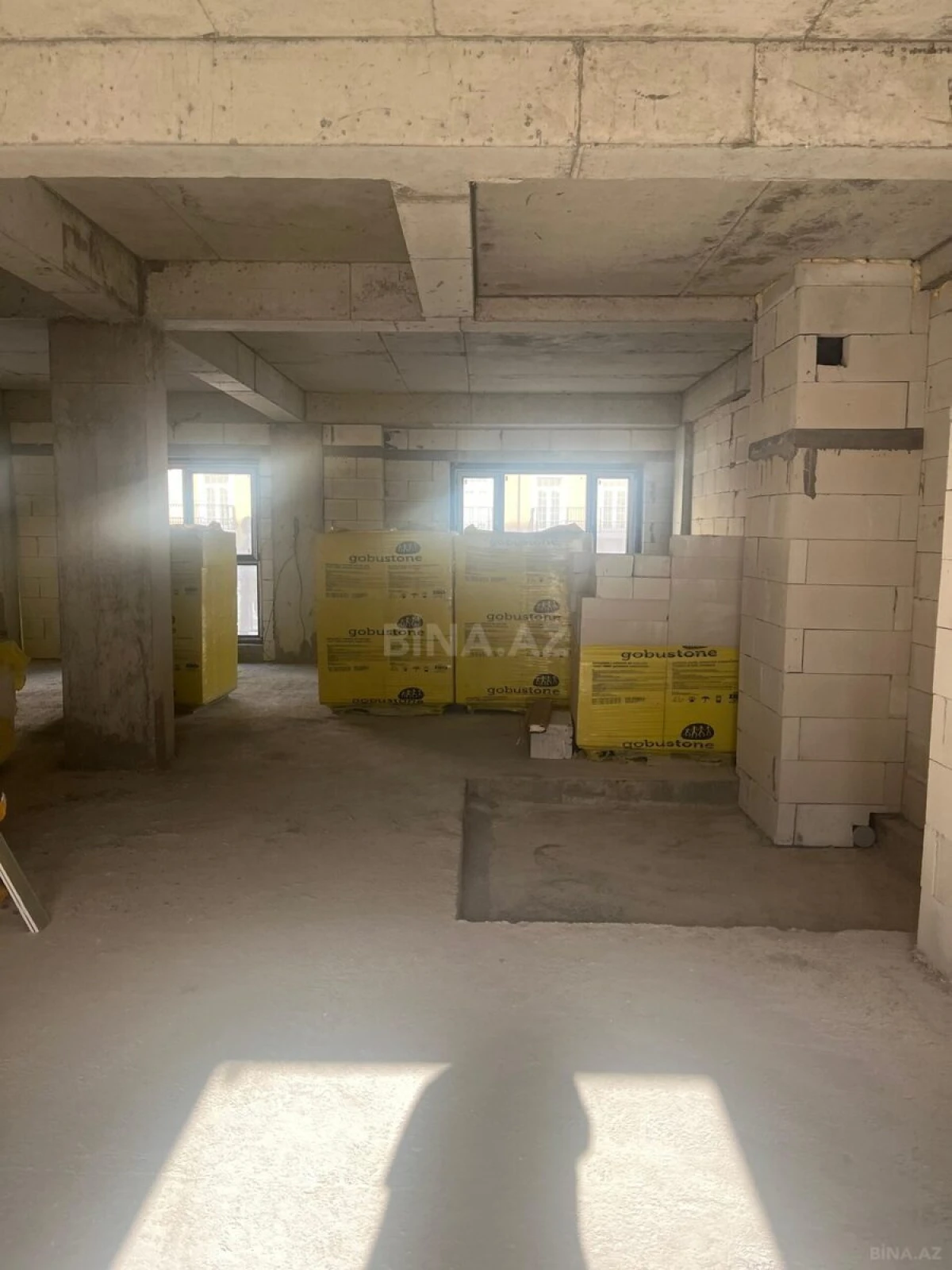 Satılır 3 otaqlı mənzil 140 m²