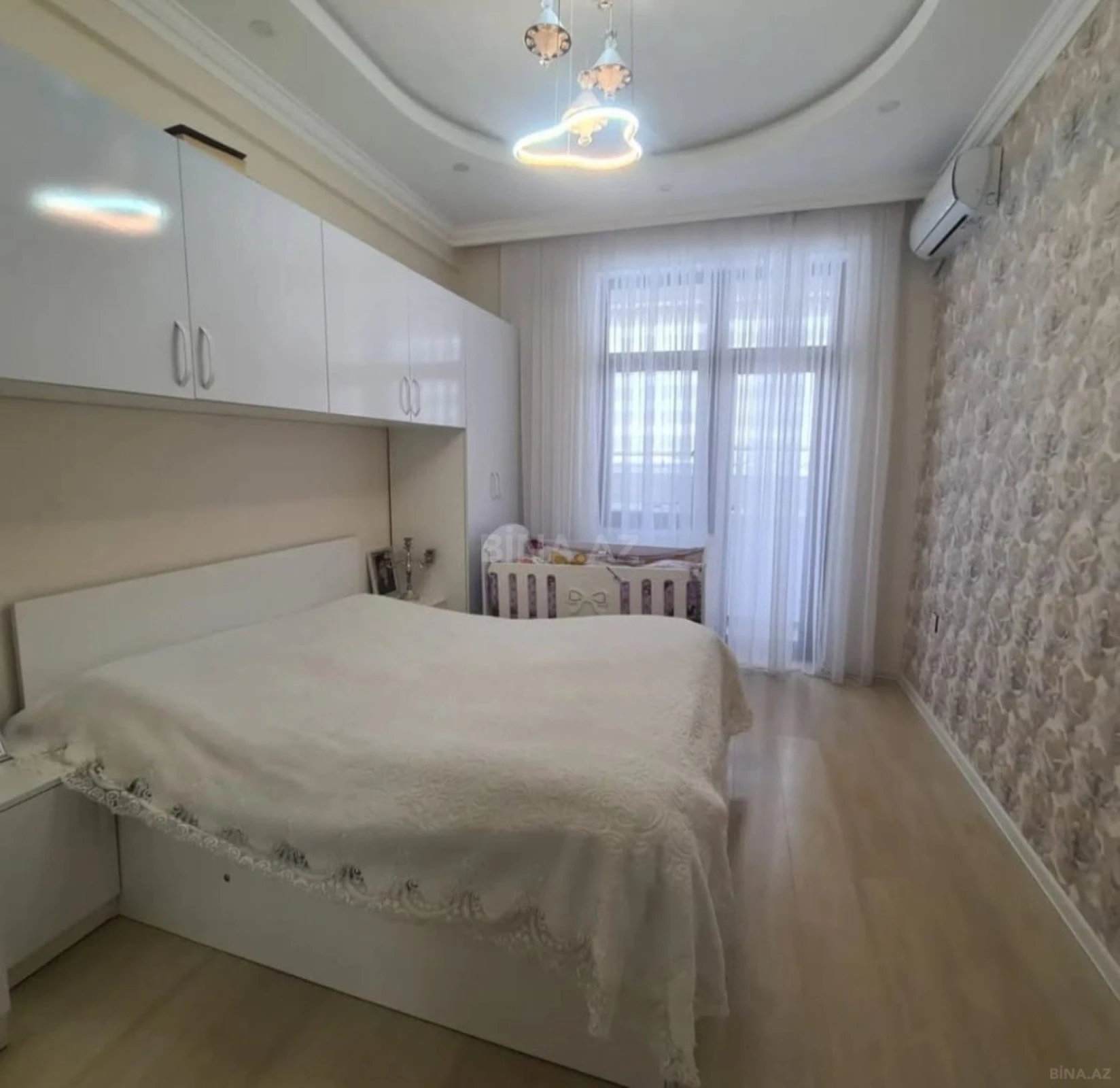 Satılır 2 otaqlı mənzil 55 m²