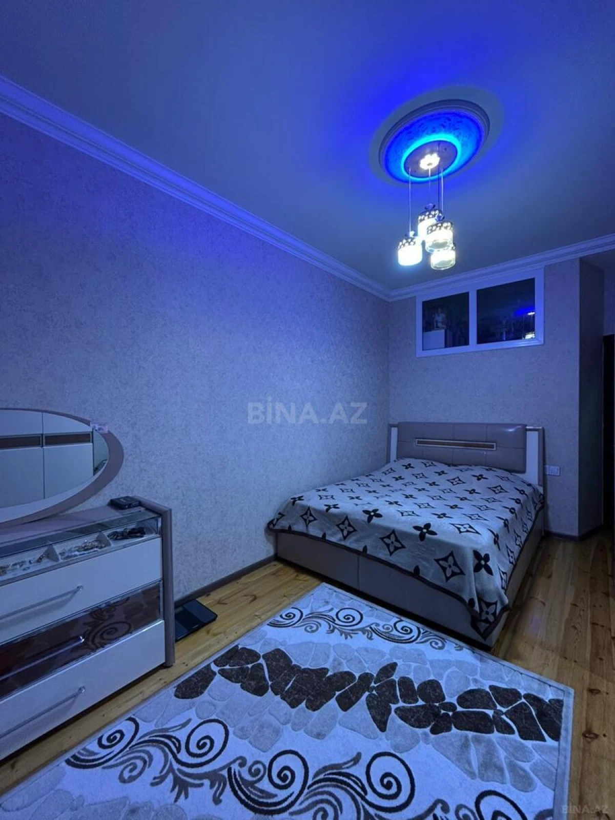 Satılır 3 otaqlı mənzil 67 m²