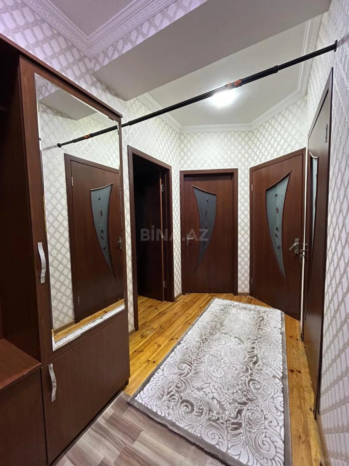 Satılır 3 otaqlı mənzil 67 m²