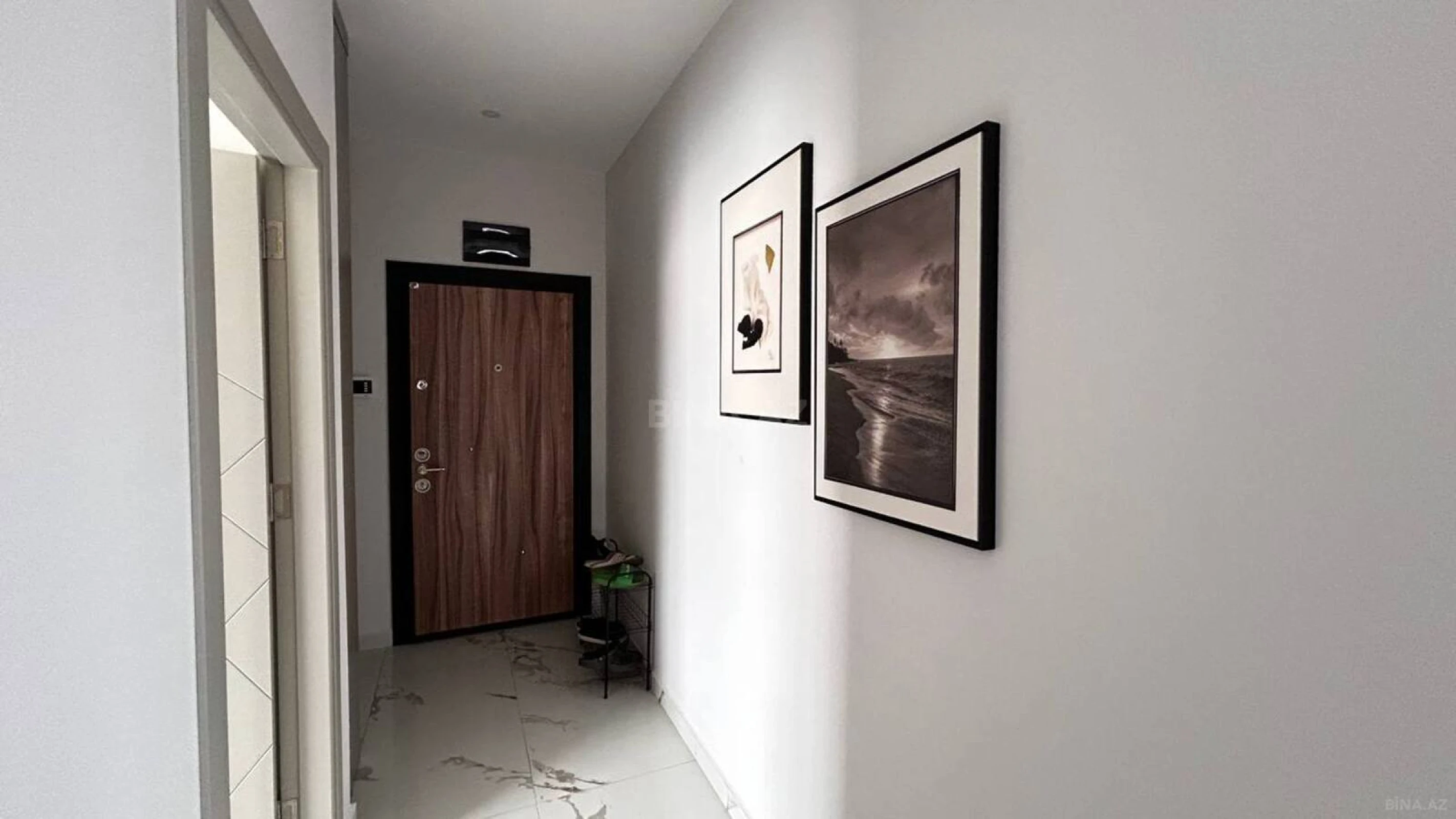 Kirayə verilir 2 otaqlı mənzil 80 m²