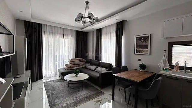 Kirayə verilir 2 otaqlı mənzil 80 m²