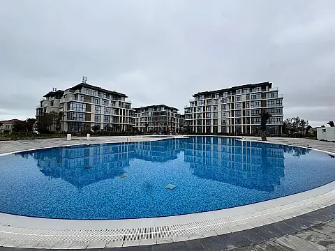Satılır 2 otaqlı mənzil 91 m²