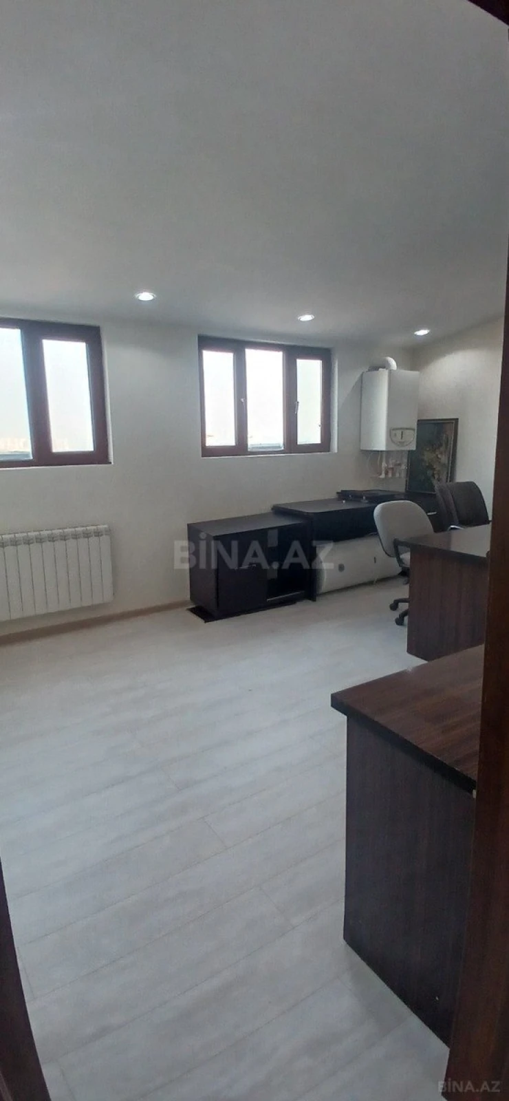 Kirayə verilir 4 otaqlı ofis 126 m²