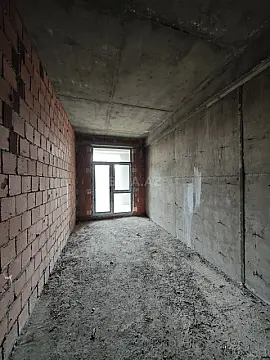 Satılır 3 otaqlı mənzil 138 m²