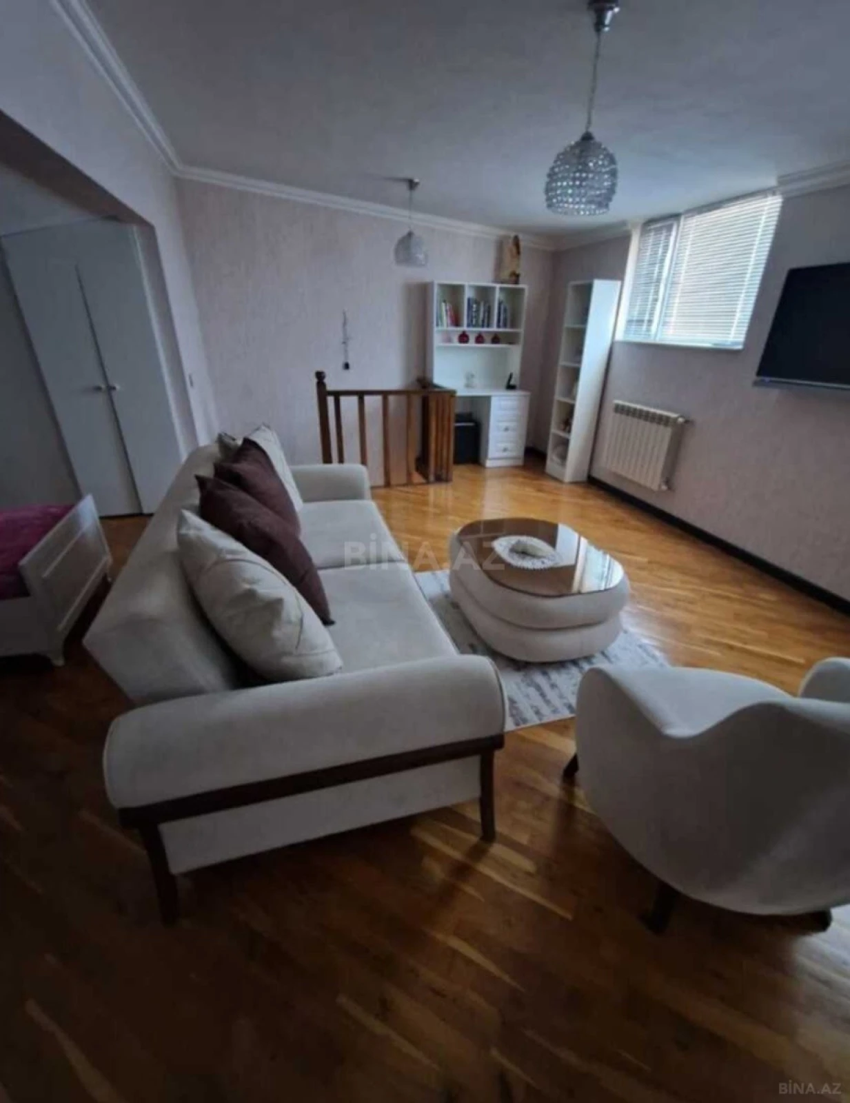 Satılır 3 otaqlı mənzil 90 m²