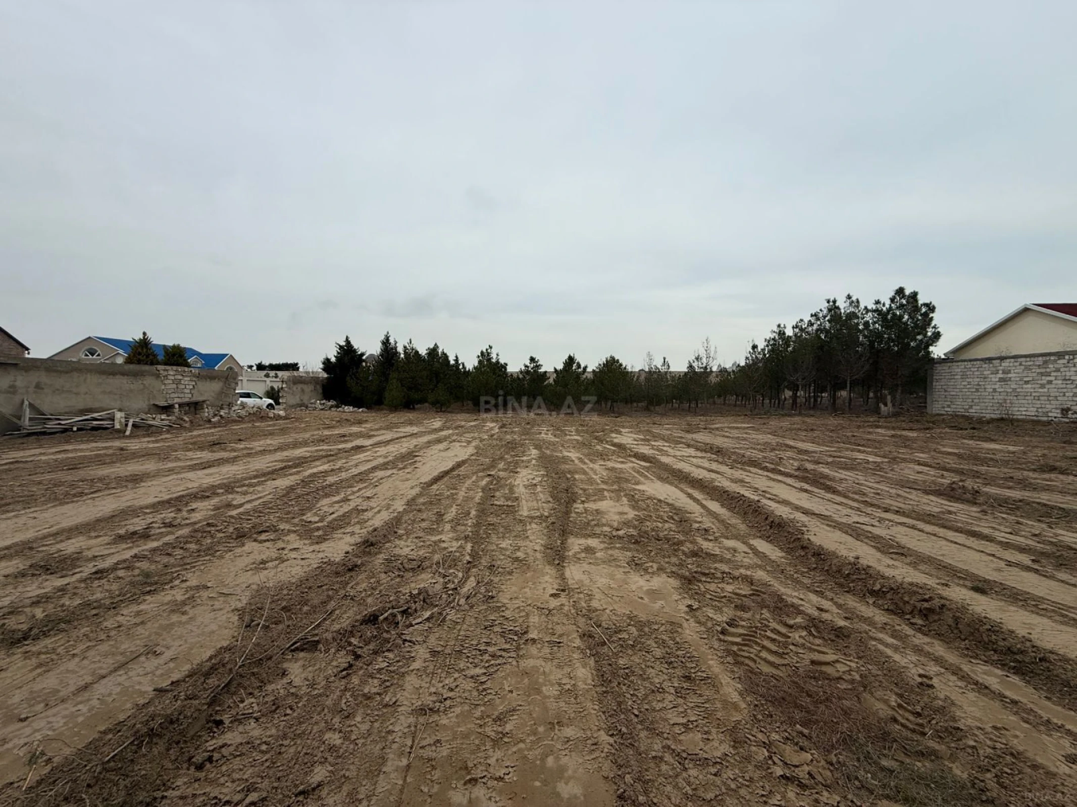 Satılır torpaq sahəsi 12 m²