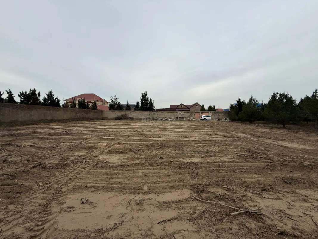Satılır torpaq sahəsi 12 m²