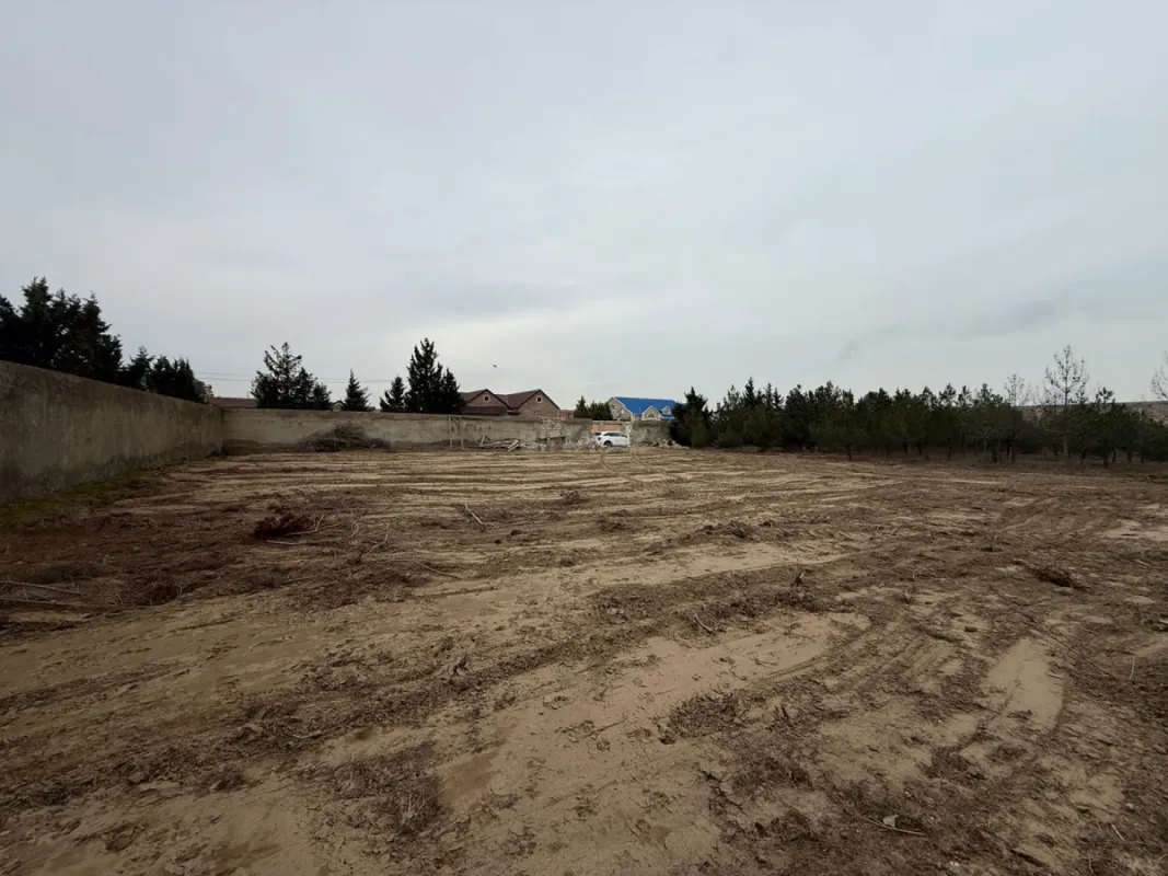 Satılır torpaq sahəsi 12 m²