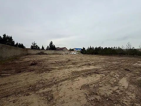 Satılır torpaq sahəsi 12 m²