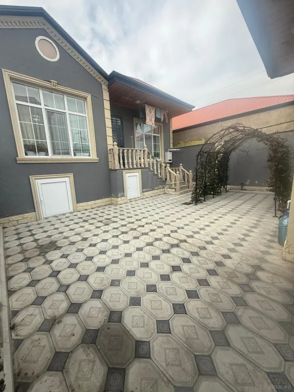 Satılır 3 otaqlı həyət evi 68 m²