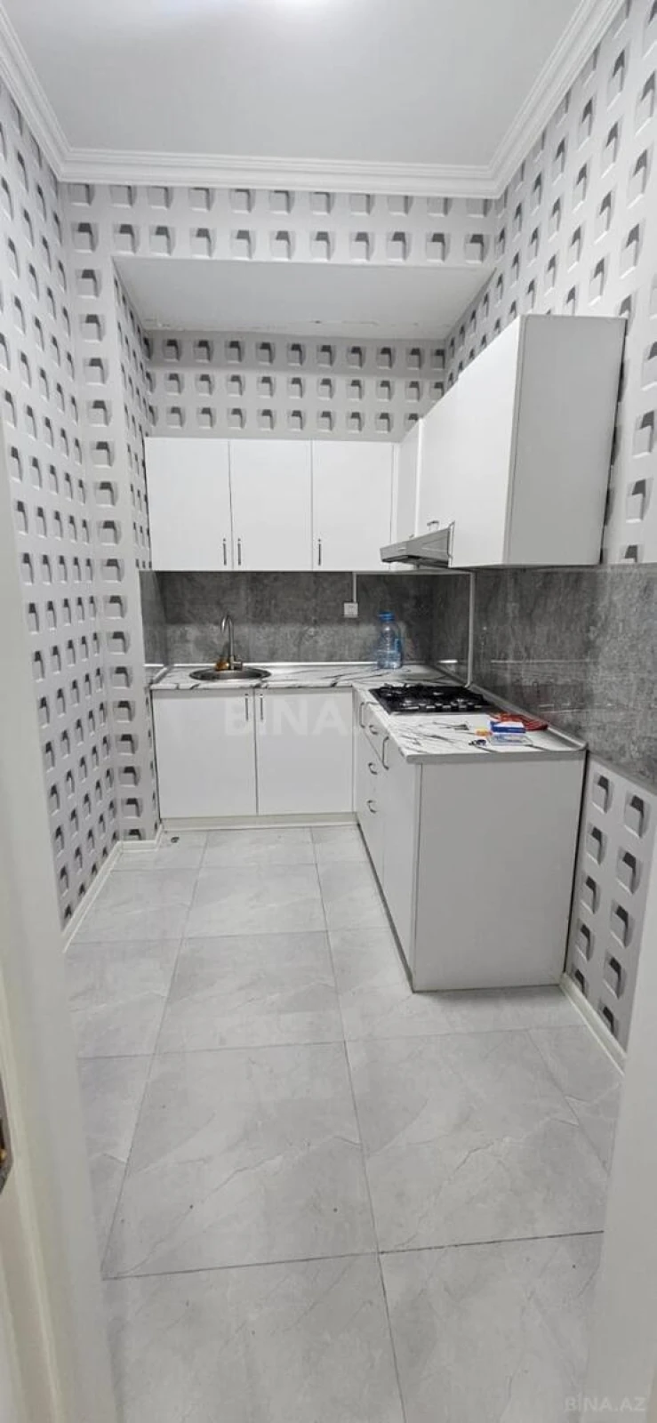 Kirayə verilir 2 otaqlı ofis 80 m²