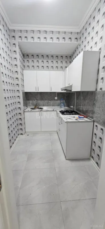 Kirayə verilir 2 otaqlı ofis 80 m²