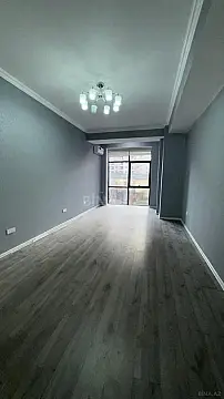 Kirayə verilir 2 otaqlı ofis 80 m²