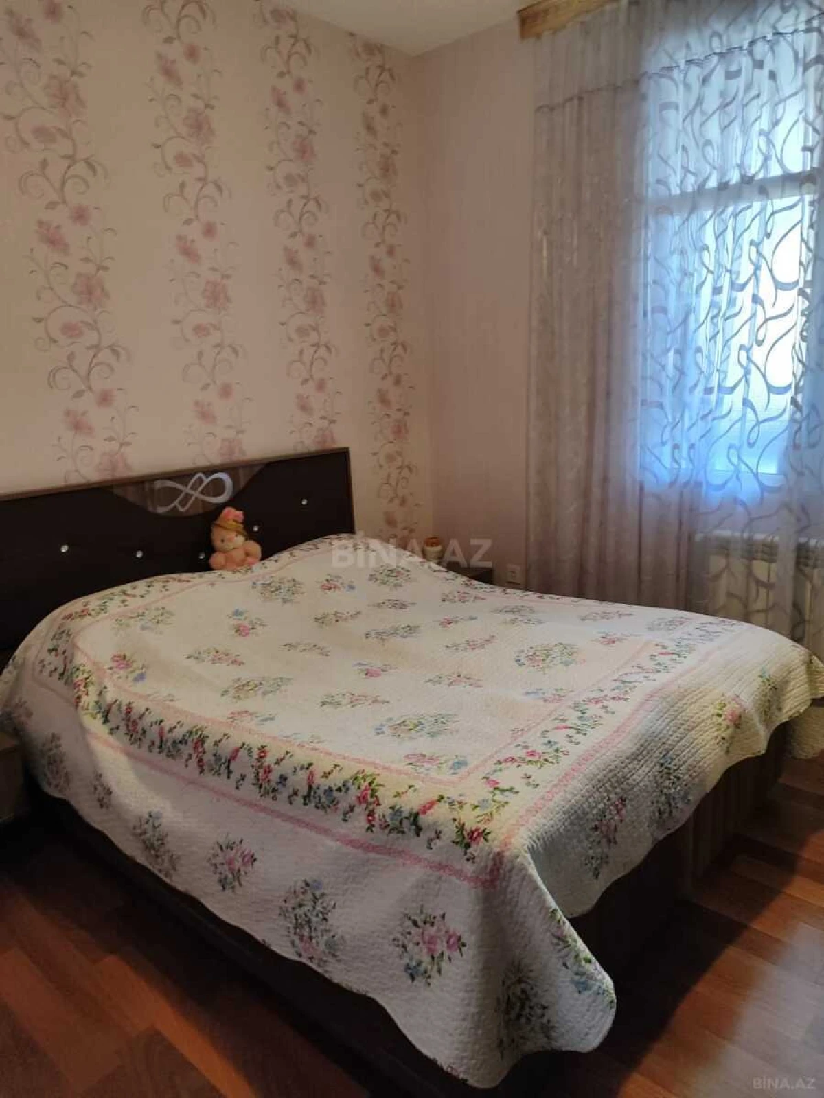 Satılır 2 otaqlı mənzil 70 m²