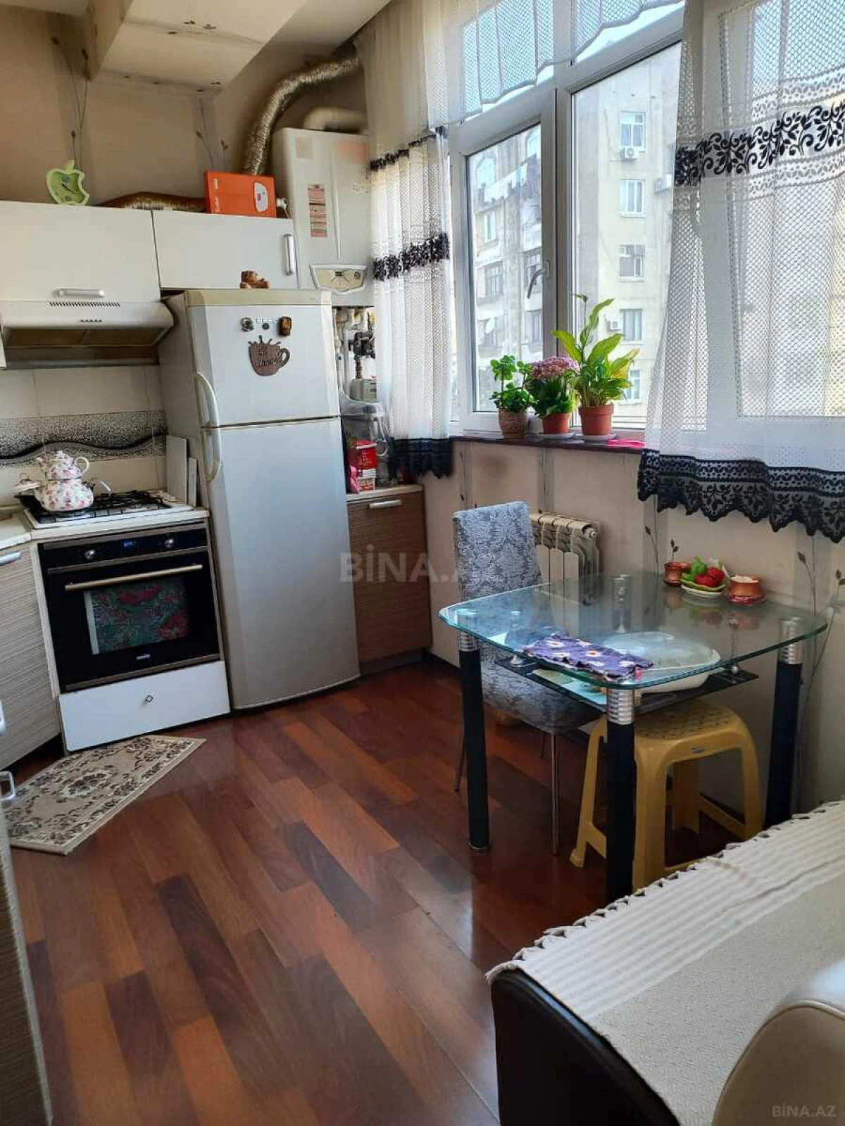 Satılır 2 otaqlı mənzil 70 m²