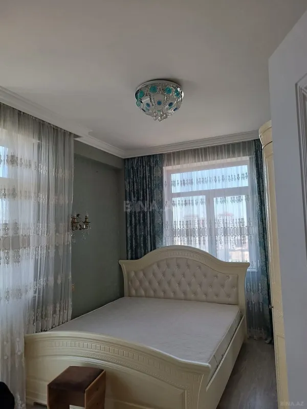 Satılır 3 otaqlı mənzil 79 m²