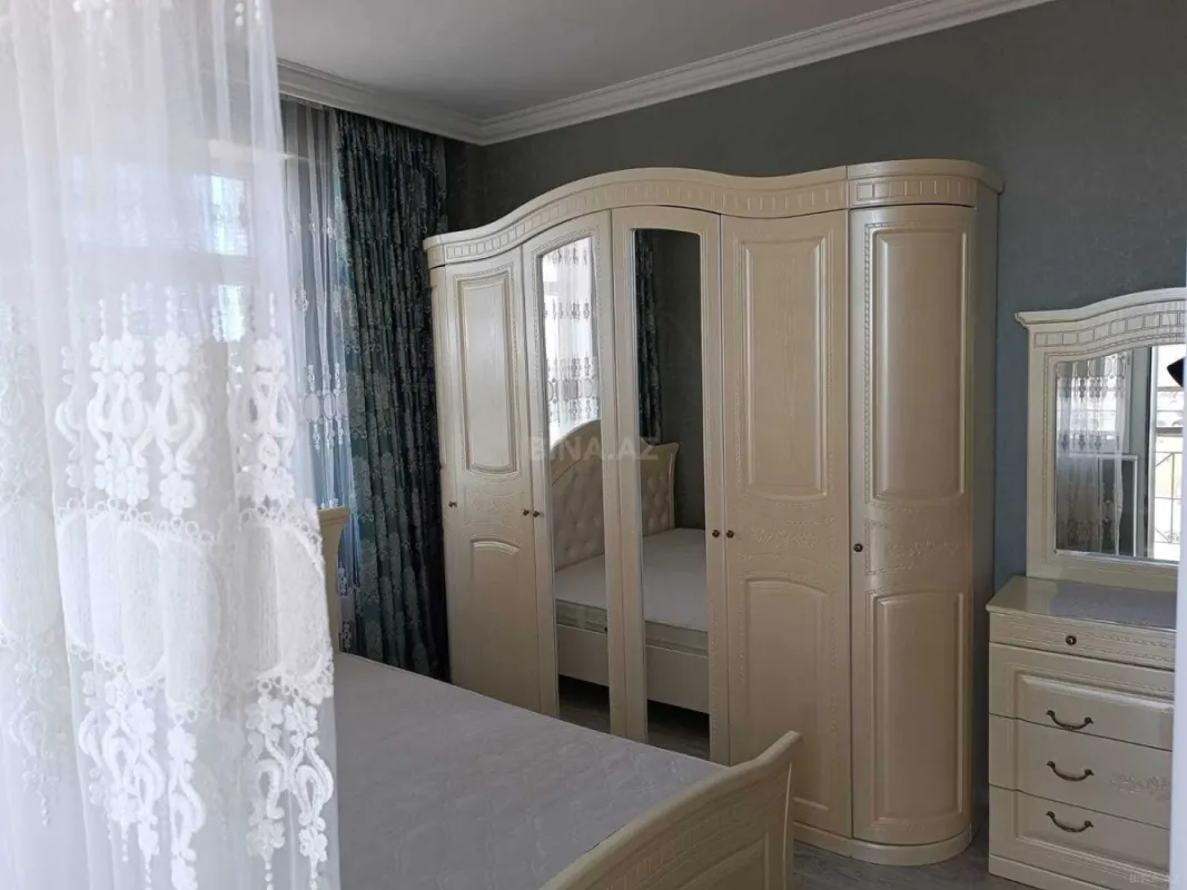 Satılır 3 otaqlı mənzil 79 m²