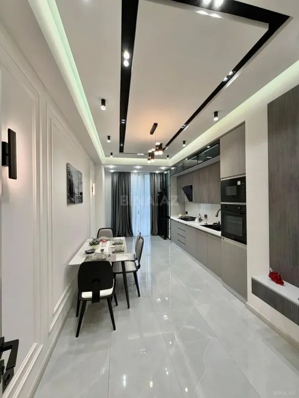 Satılır 3 otaqlı mənzil 140 m²