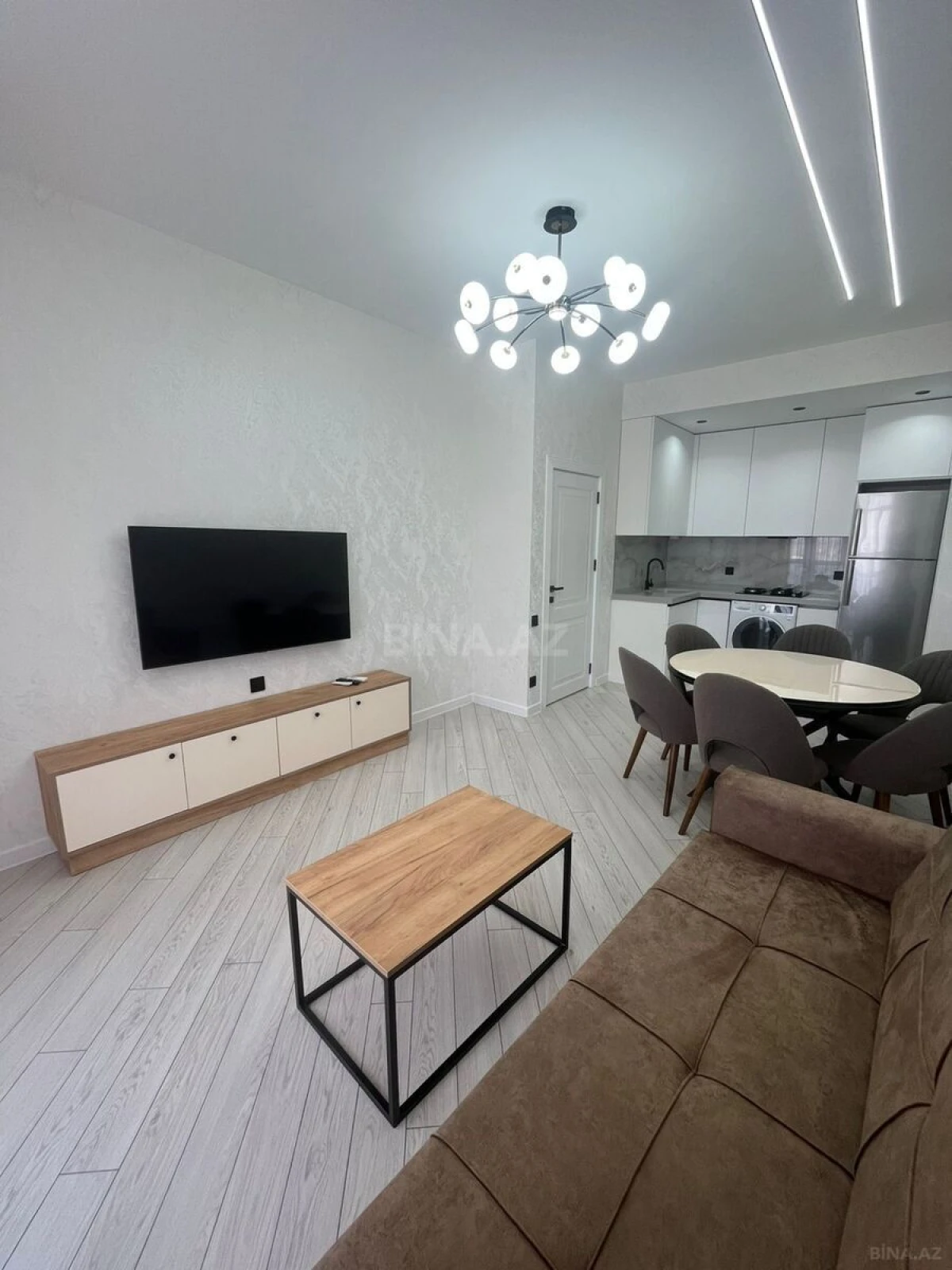 Kirayə verilir 2 otaqlı mənzil 60 m²