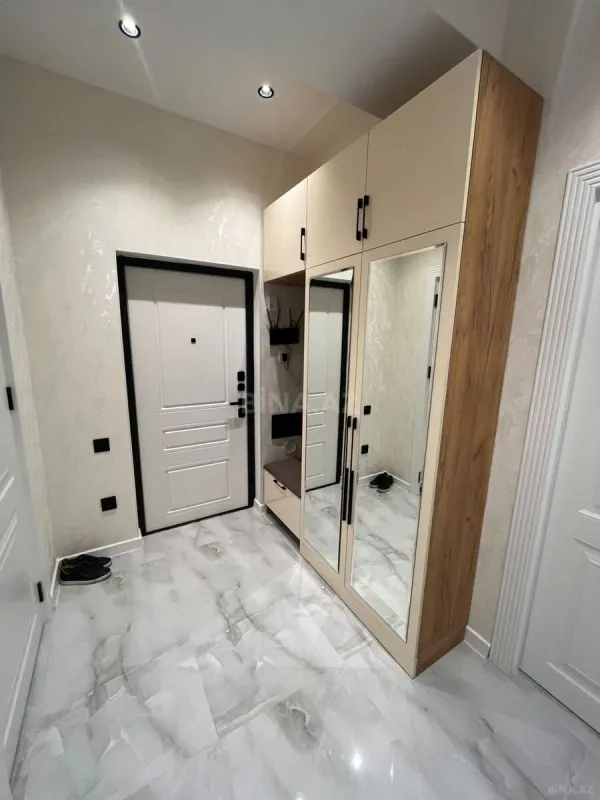 Kirayə verilir 2 otaqlı mənzil 60 m²