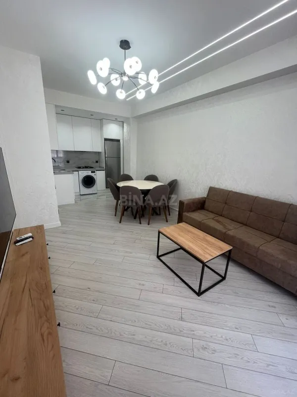 Kirayə verilir 2 otaqlı mənzil 60 m²