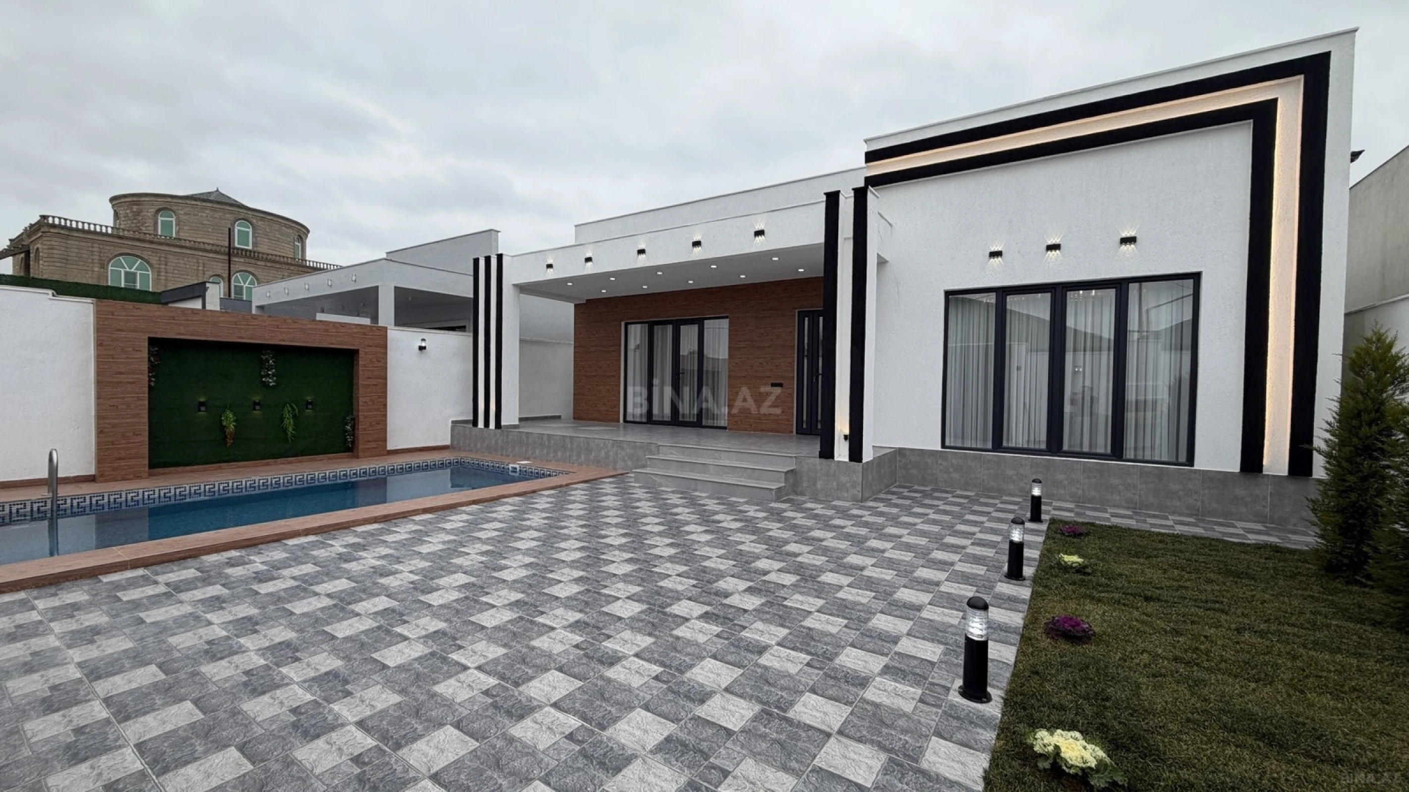 Satılır 4 otaqlı həyət evi 160 m²