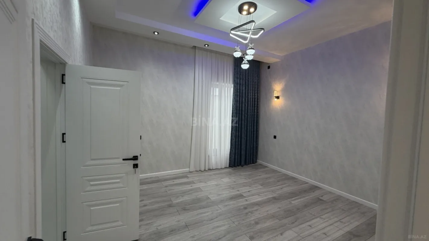 Satılır 4 otaqlı həyət evi 160 m²